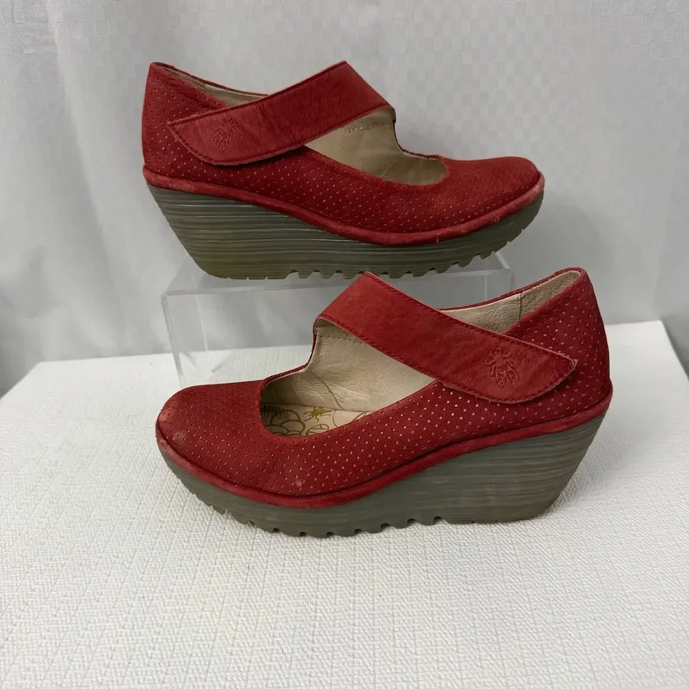 Fly London Yasi Wedge Pump Women’s Size 8 Lipstick Red Leather Shoes